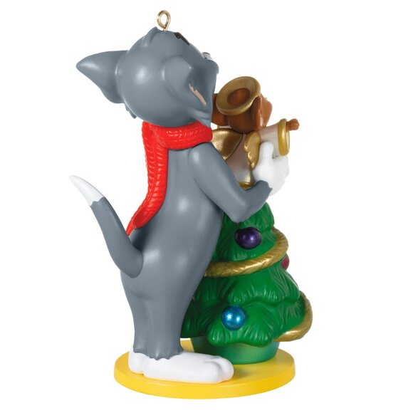 New! Tom & Jerry Hallmark Keepsake Christmas Ornament 2022 Decorating the Tree - Picture 4 of 5
